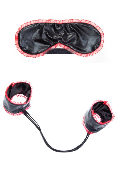 Schwarz rotes Wetlook Fessel Set mit Maske und Handfesseln XXL Plus Size